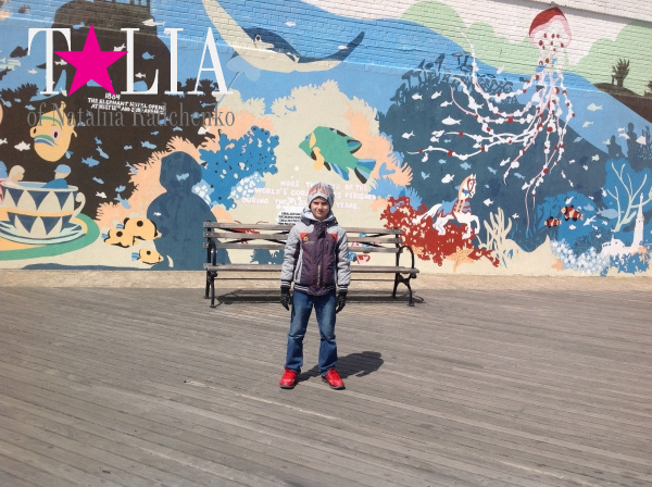 Граффити на набережной Брайтон-Бич.